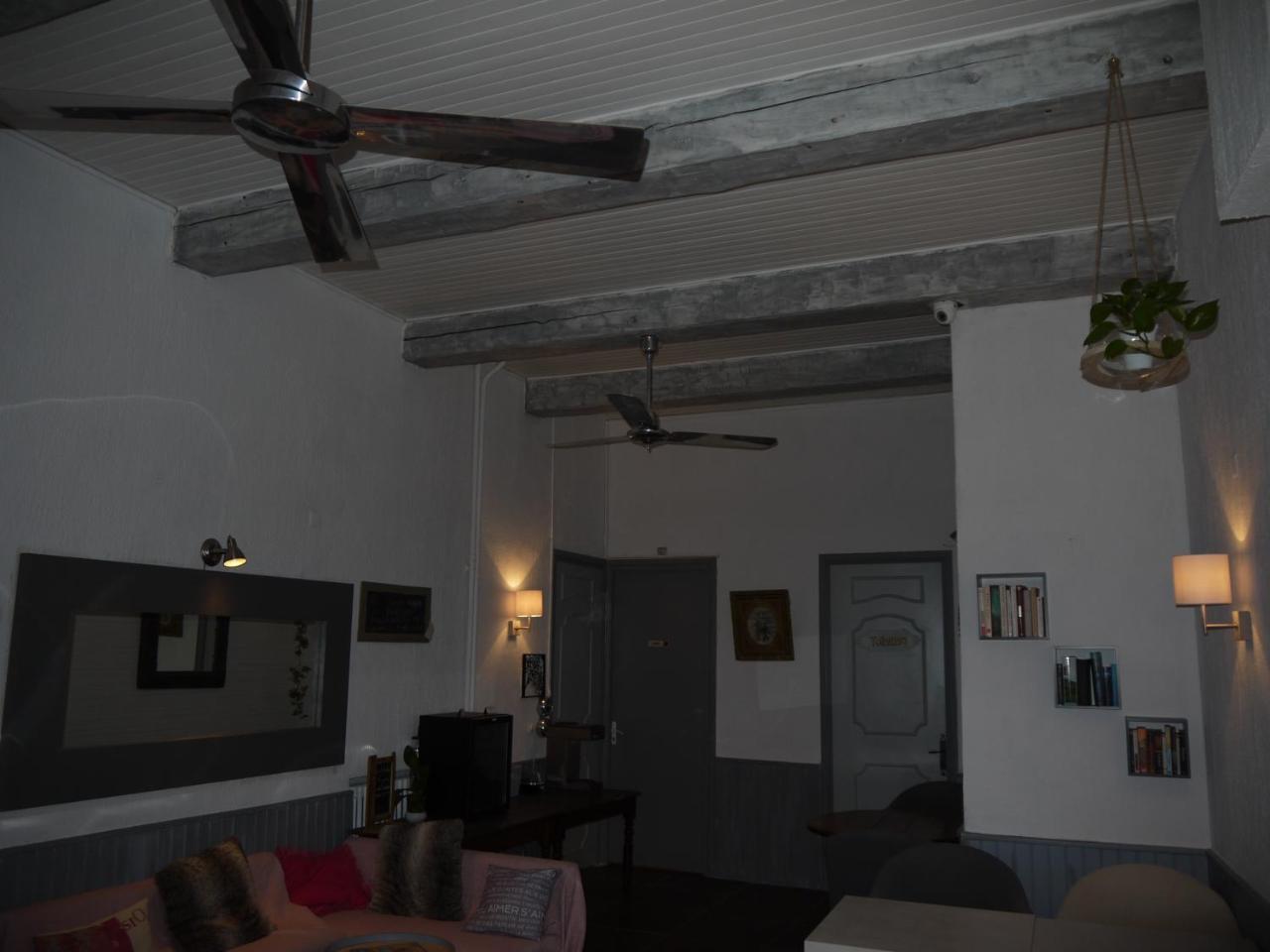 Hotel Portalet Hyères Esterno foto
